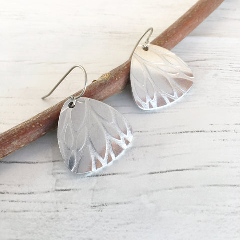 Lightweight hypoallergenic aluminum earrings